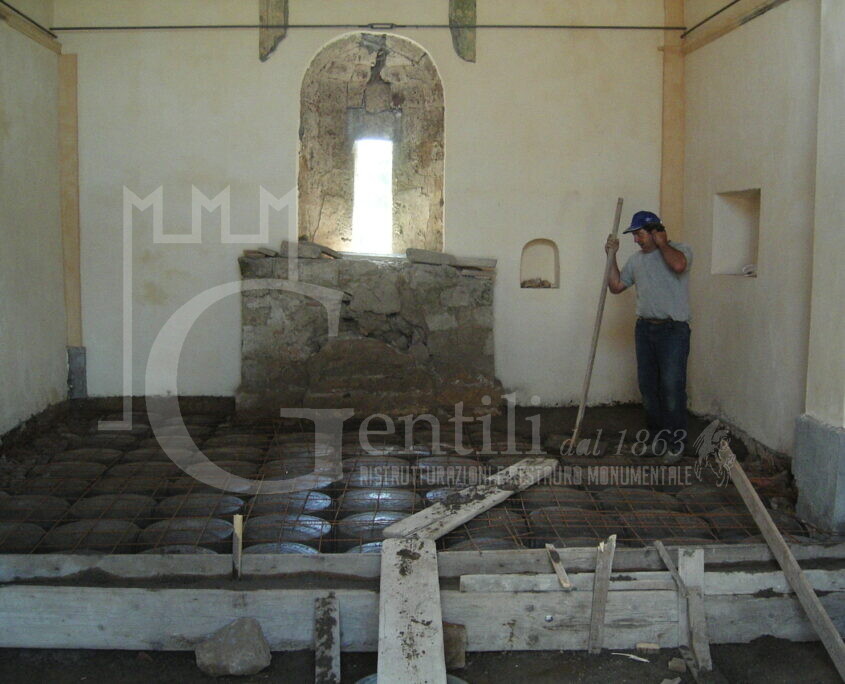 4(8)